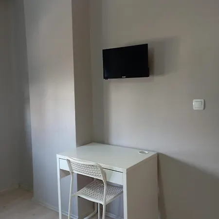 Khan'S Hotel Aparthotel