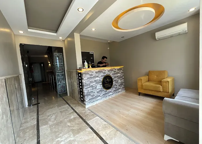 Lejlighedshotel Khan's 3*