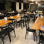 Khan's