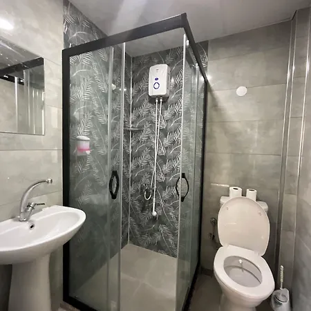 アパートホテル Khan's