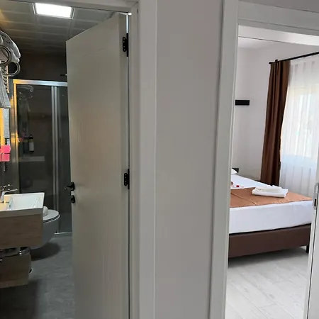Altinay 公寓式酒店 3*